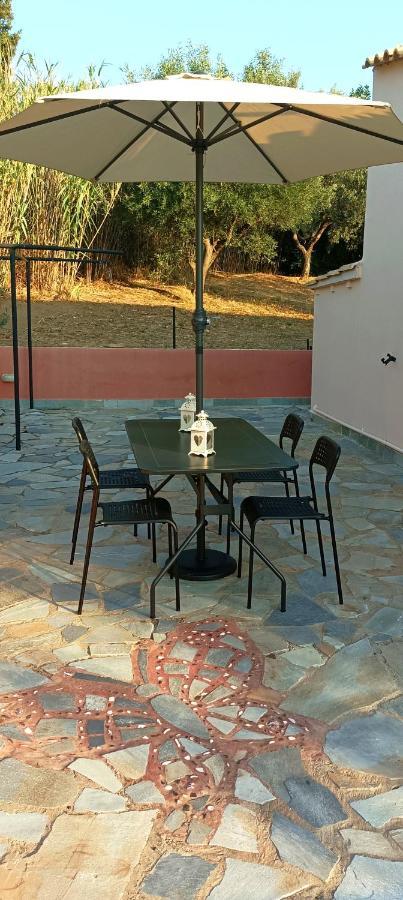 Villa 4 Seasons Lávrion Exterior foto